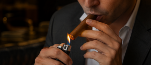how to light a cigar